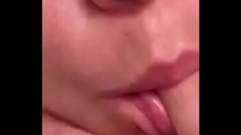 Lip kiss xxx video