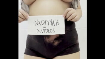 Saudi girl nude