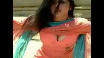 Kajal biggest boobs