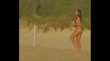 Voley beache nude